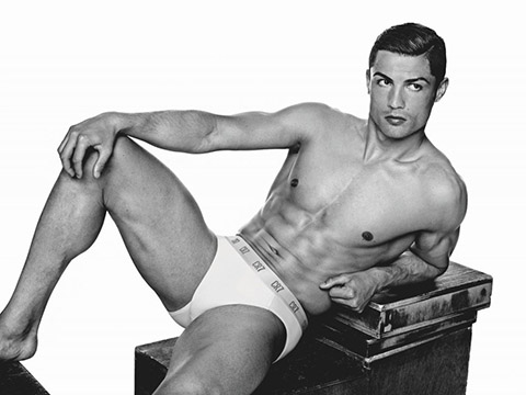 Người mẫu đồ lót nam - Cristiano Ronaldo